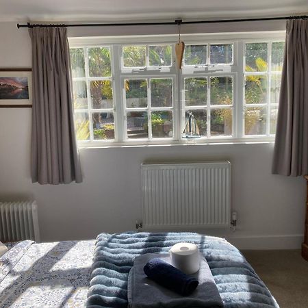 Guest Suite At 31 Little England Milborne Saint Andrew Dış mekan fotoğraf